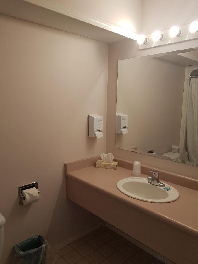 Anchor Riverfront Motel 希卡姆斯 外观 照片